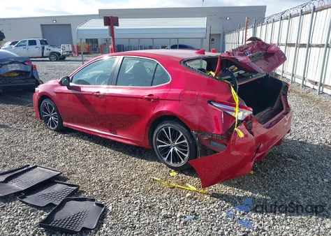 2020 Toyota Camry Se z USA, uszkodzony, nr VIN 4T1G11AK4LU307665